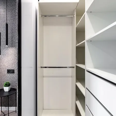 новобудова трускавецька, автовокзал, шувар,кінг крос Apartament *